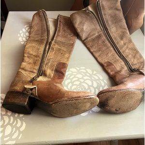 Worn a handful of times in great distressed shape